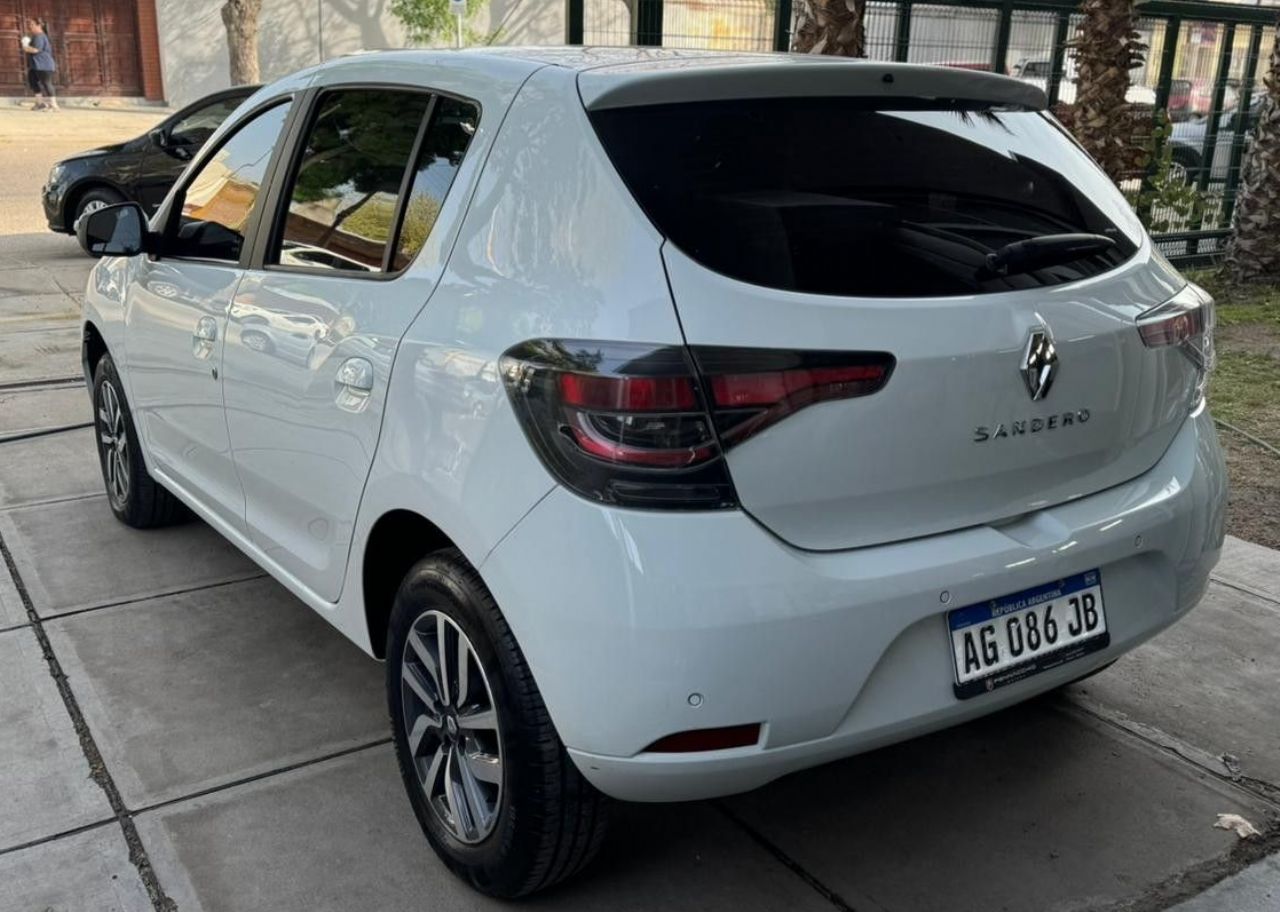 Renault Sandero Usado en Mendoza, deRuedas
