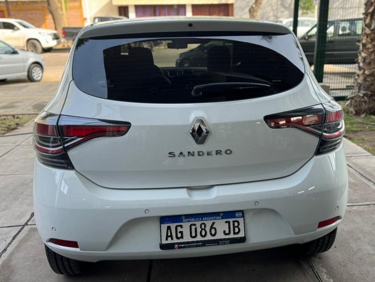 Renault Sandero Usado en Mendoza, deRuedas