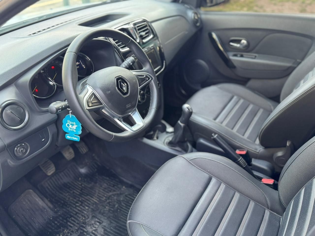 Renault Sandero Usado en Mendoza, deRuedas