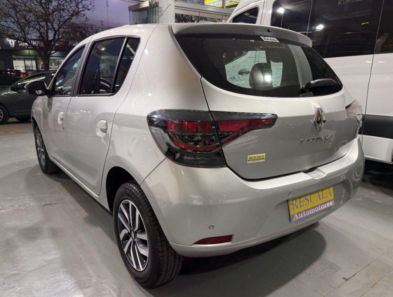 Renault Sandero Usado Financiado en Córdoba, deRuedas