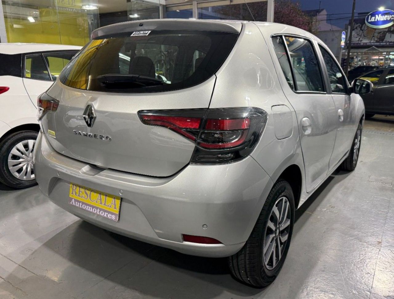 Renault Sandero Usado Financiado en Córdoba, deRuedas