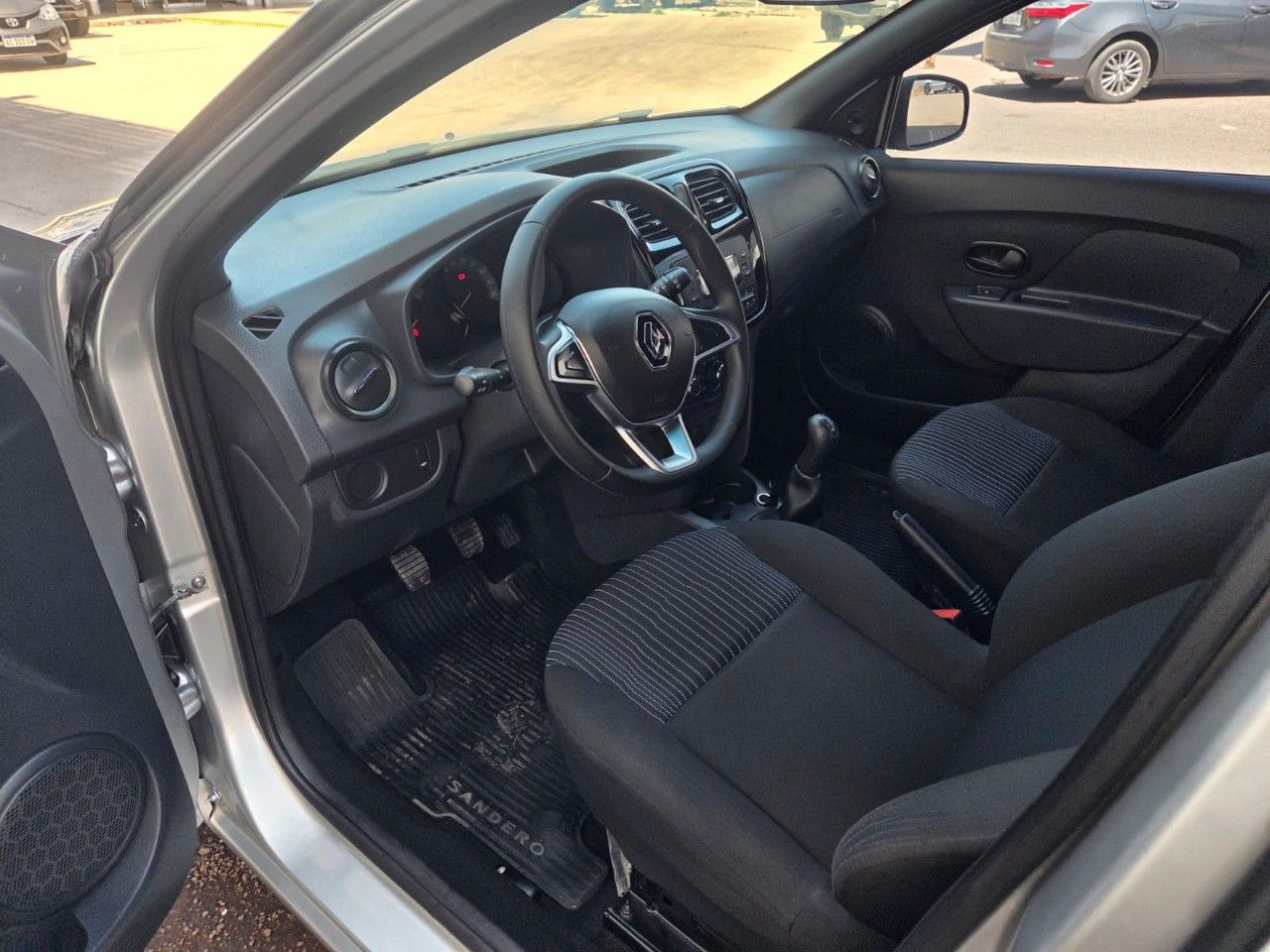 Renault Sandero Usado en Mendoza, deRuedas