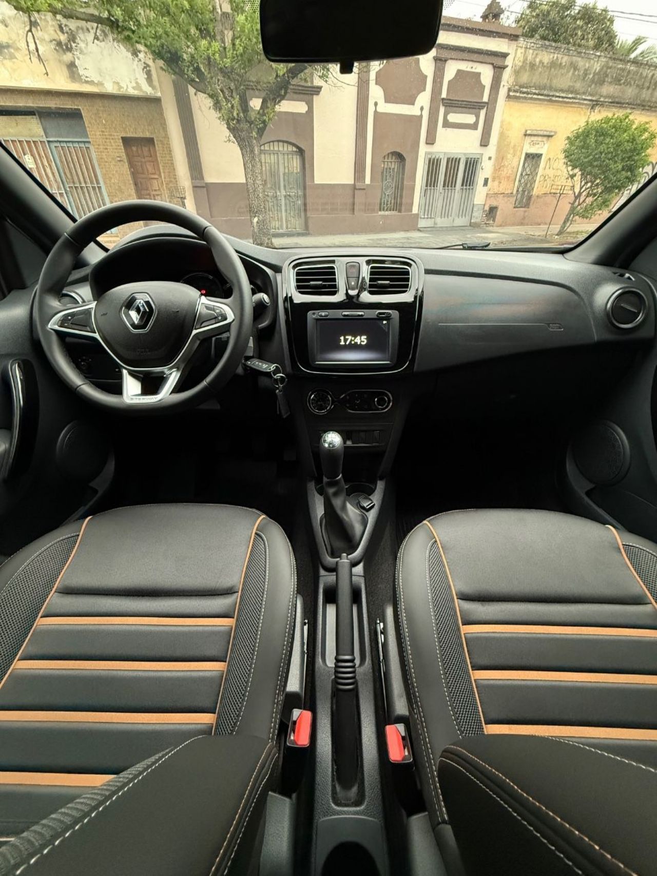 Renault Sandero Usado en Córdoba, deRuedas