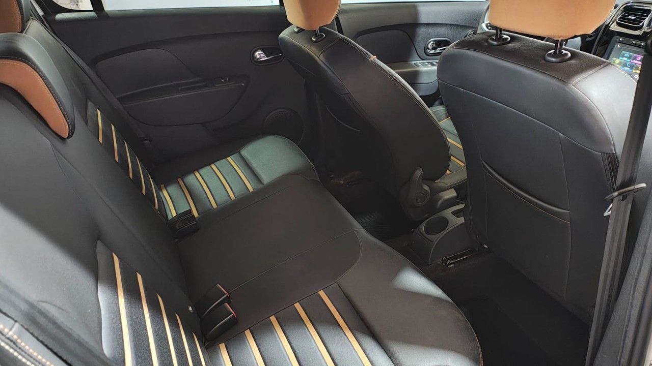 Renault Sandero Usado en Córdoba, deRuedas