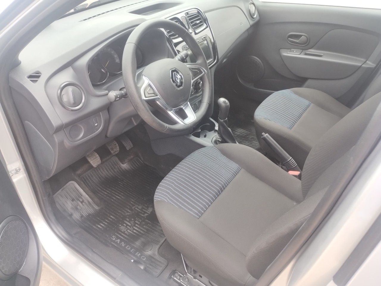 Renault Sandero Usado en Mendoza, deRuedas