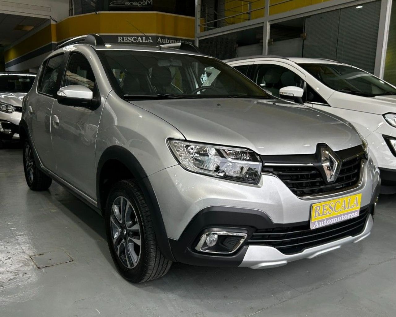 Renault Sandero Usado Financiado en Córdoba, deRuedas
