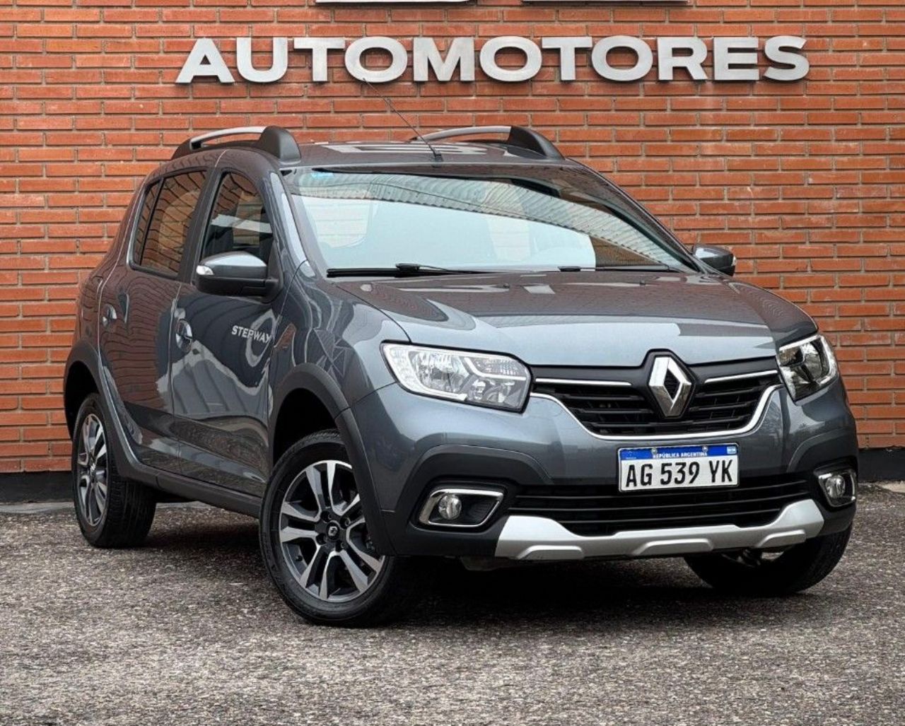 Renault Sandero Usado Financiado en Córdoba, deRuedas