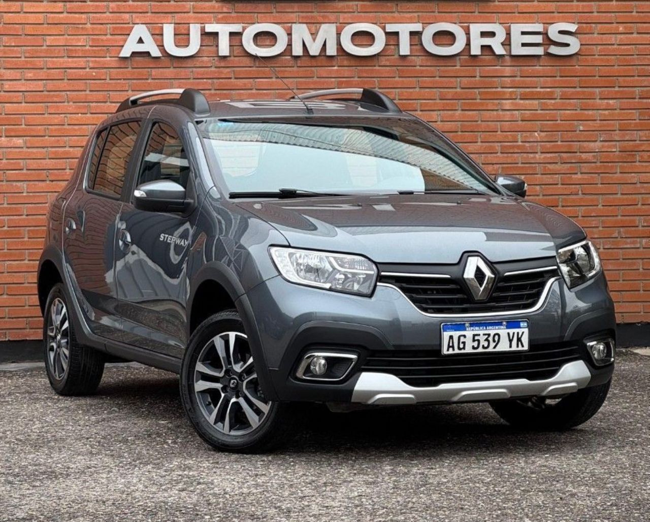 Renault Sandero Usado Financiado en Córdoba, deRuedas