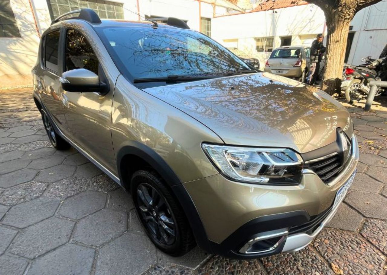 Renault Sandero Usado en Mendoza, deRuedas