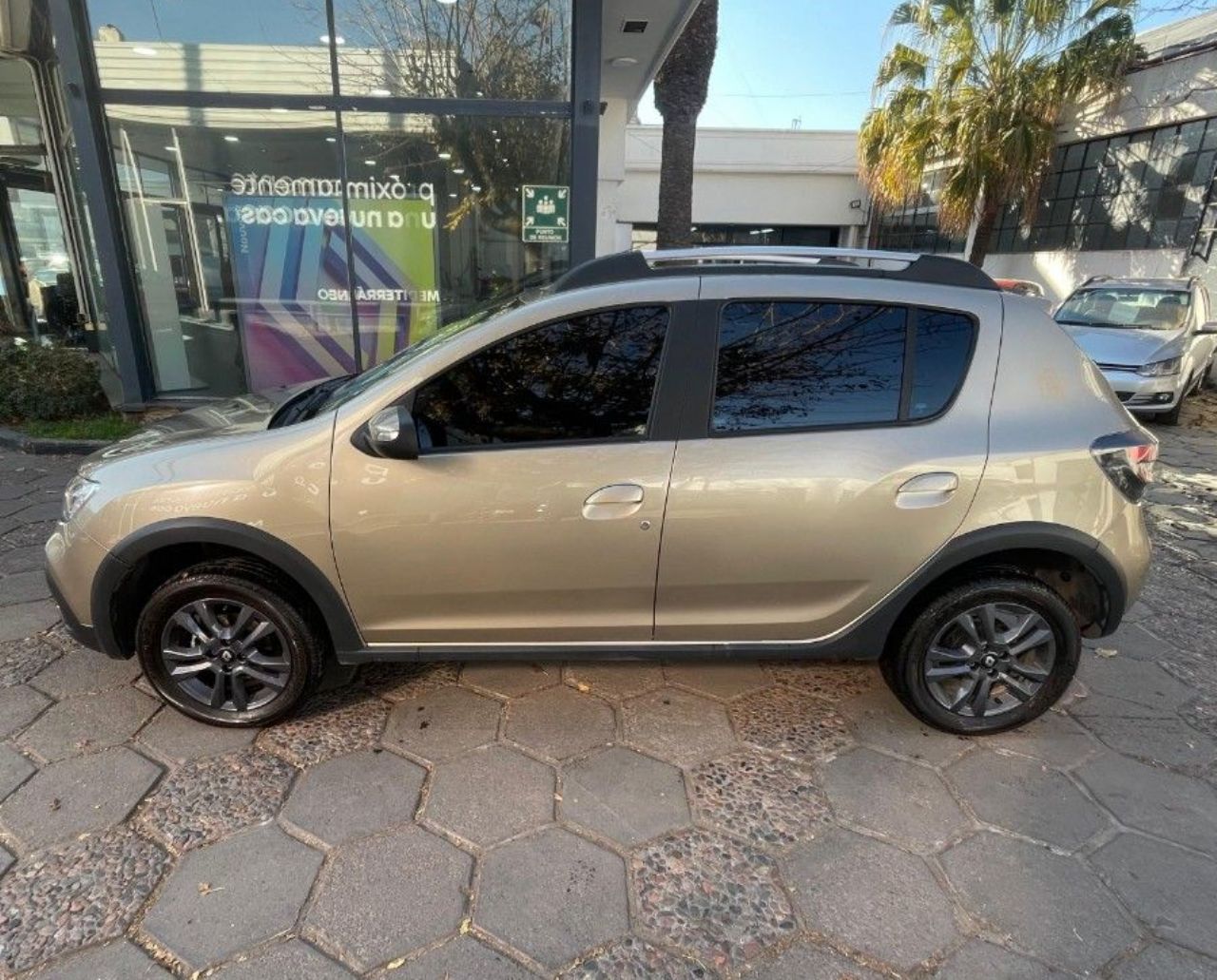 Renault Sandero Usado en Mendoza, deRuedas