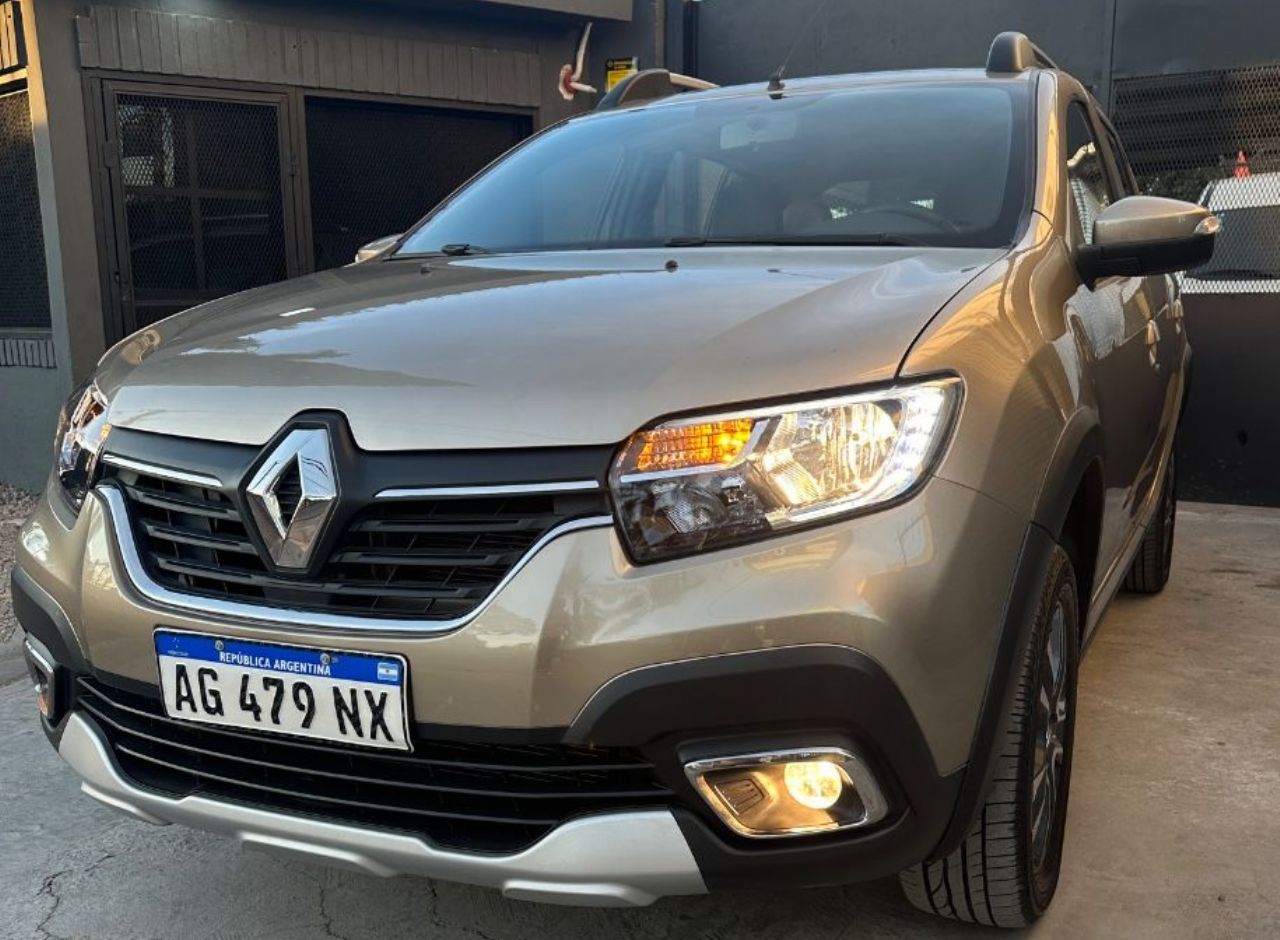 Renault Sandero Usado Financiado en Córdoba, deRuedas