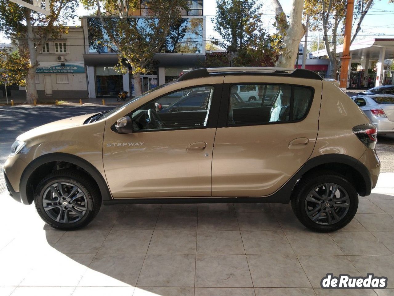 Renault Sandero Nuevo en Mendoza, deRuedas