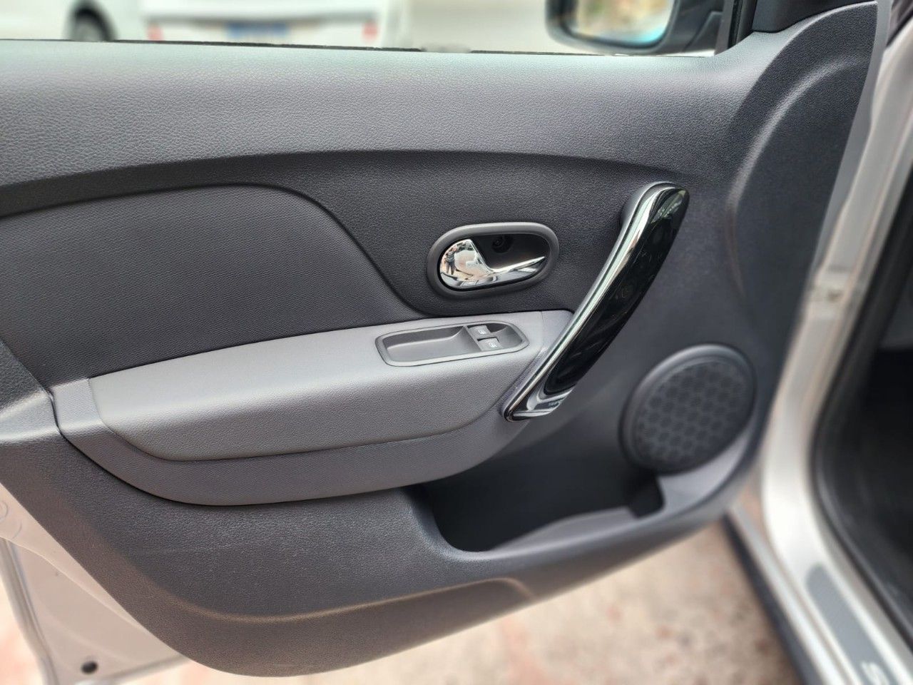 Renault Sandero Nuevo en Mendoza, deRuedas