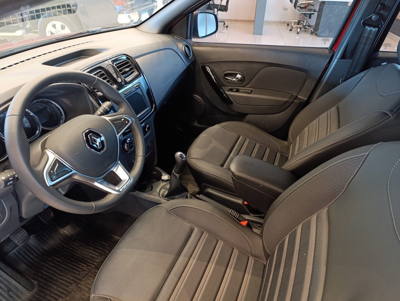 Renault Sandero Usado Financiado en Córdoba, deRuedas
