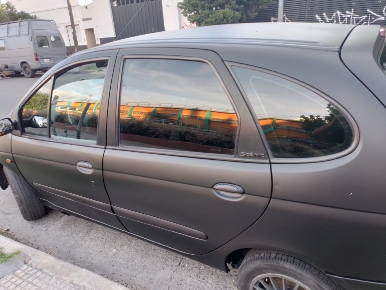 Renault Scenic Usado en Buenos Aires, deRuedas