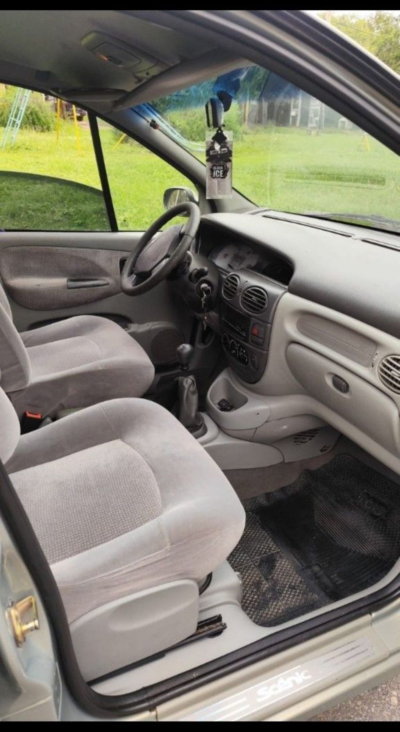 Renault Scenic Usado en Córdoba, deRuedas