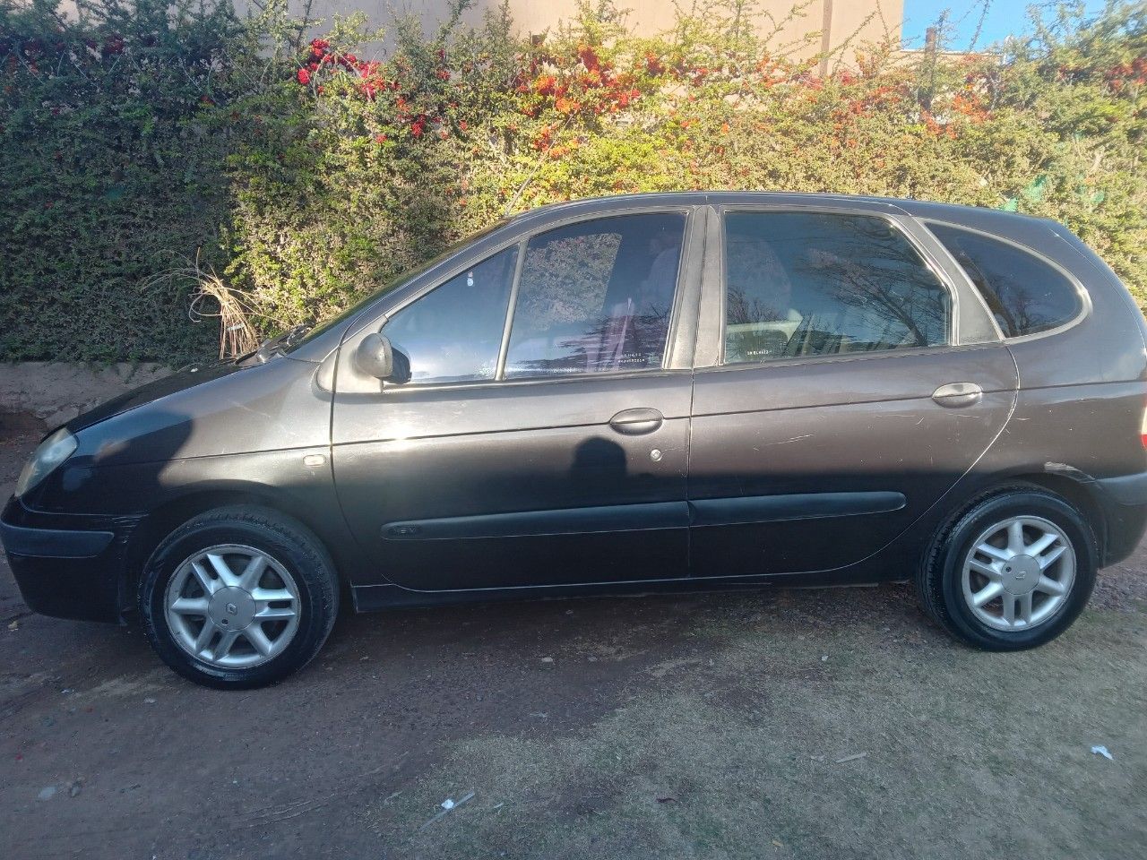Renault Scenic Usado en Mendoza, deRuedas