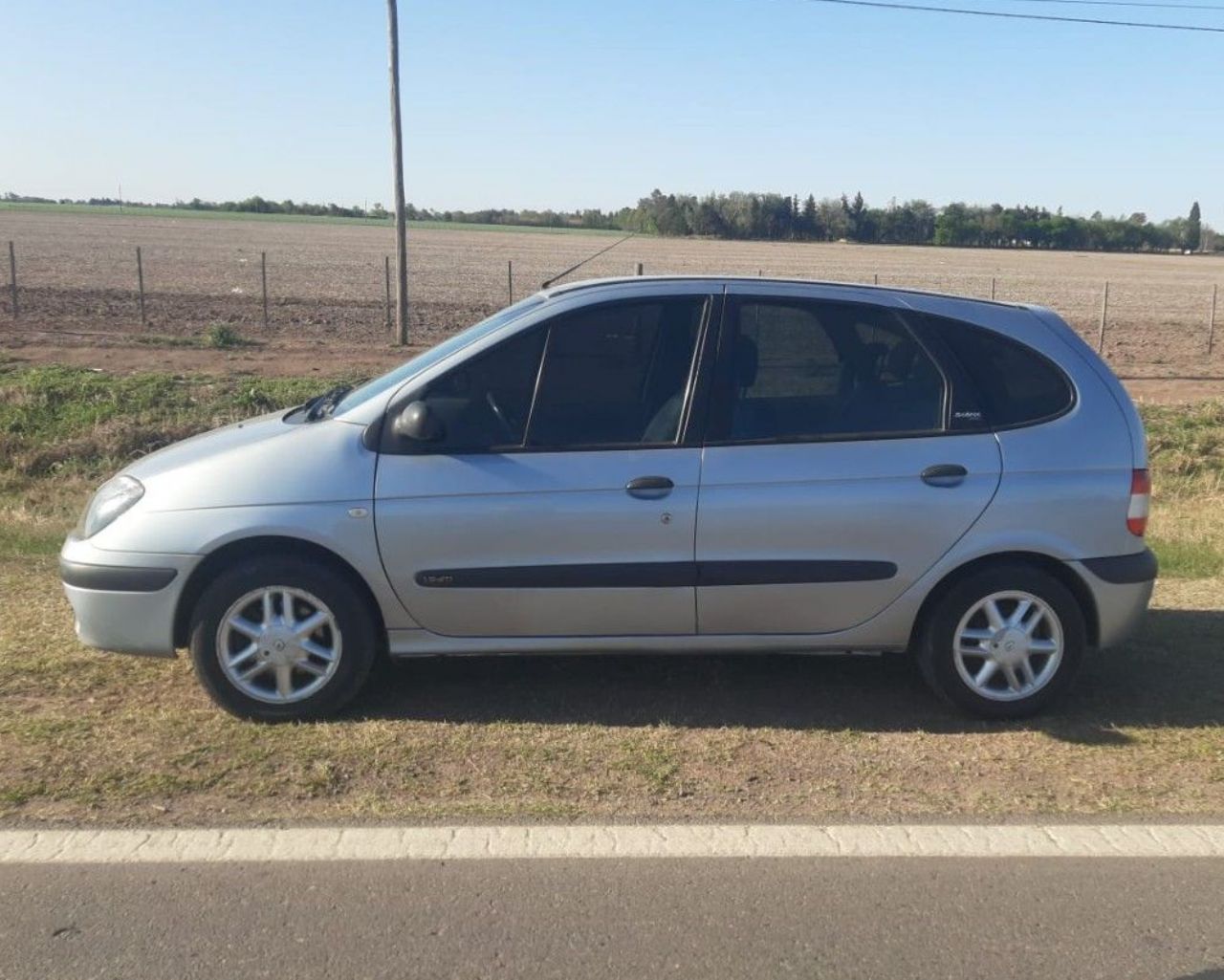 Renault Scenic Usado en Santa Fe, deRuedas