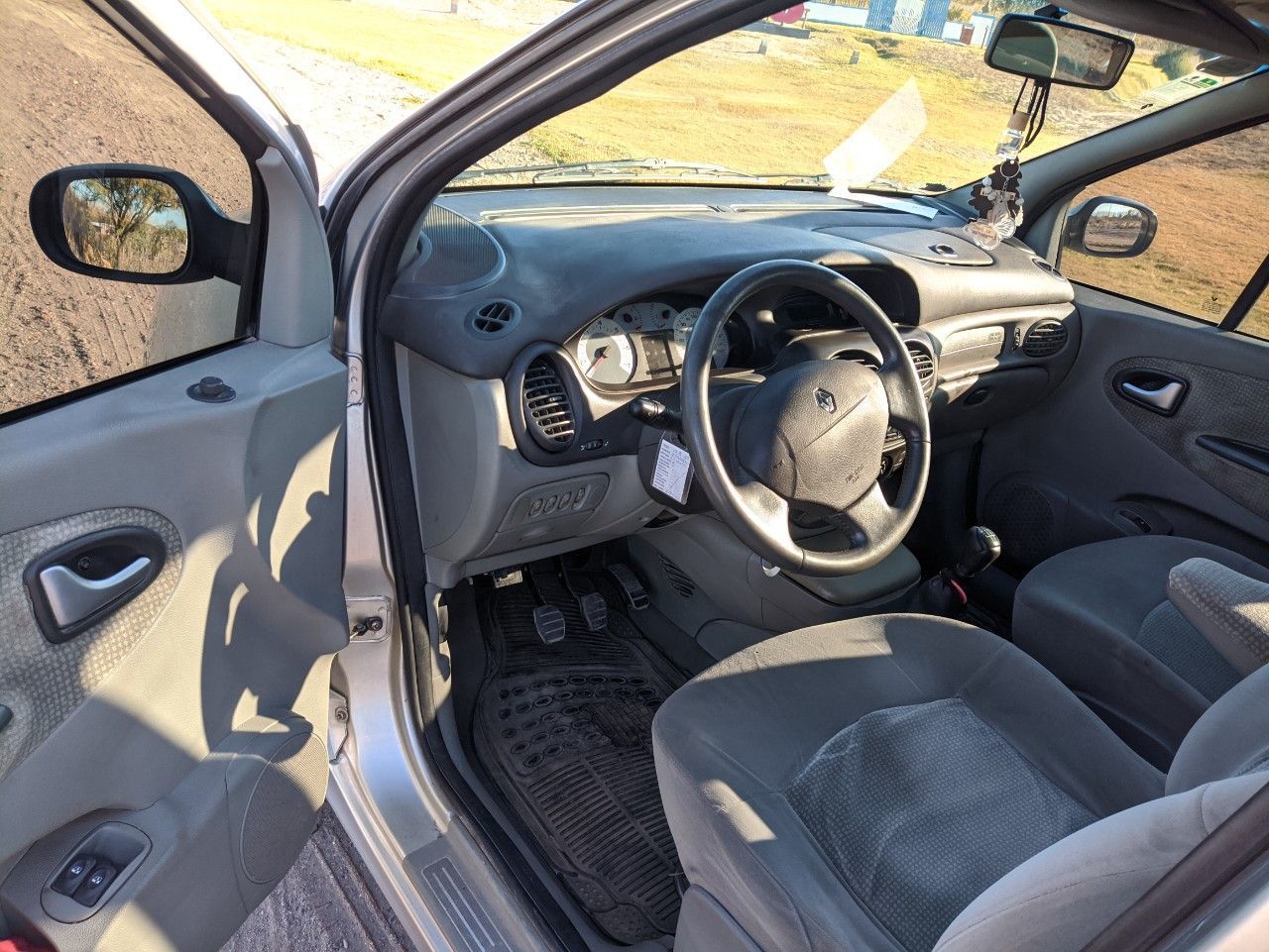 Renault Scenic Usado en Mendoza, deRuedas