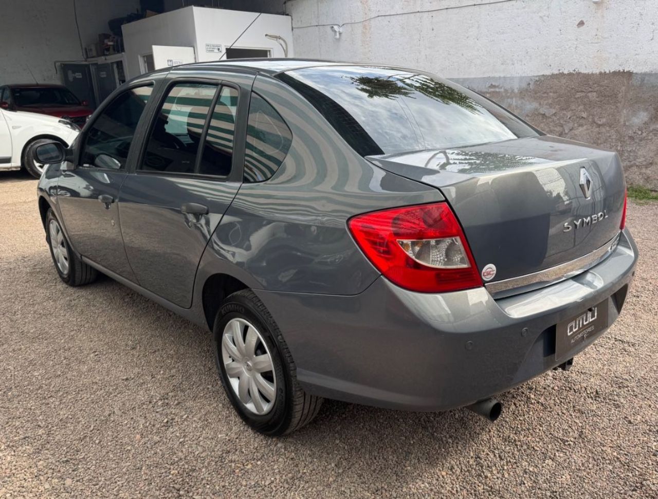 Renault Symbol Usado Financiado en Mendoza, deRuedas