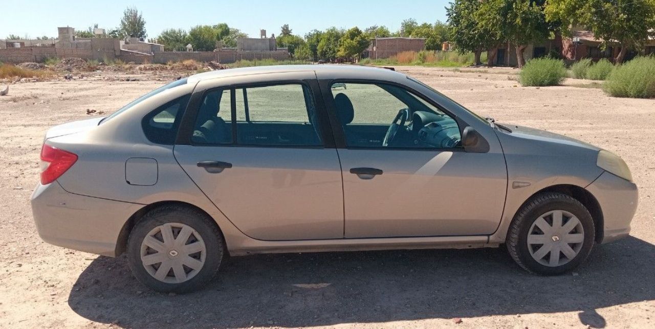 Renault Symbol Usado en Mendoza, deRuedas