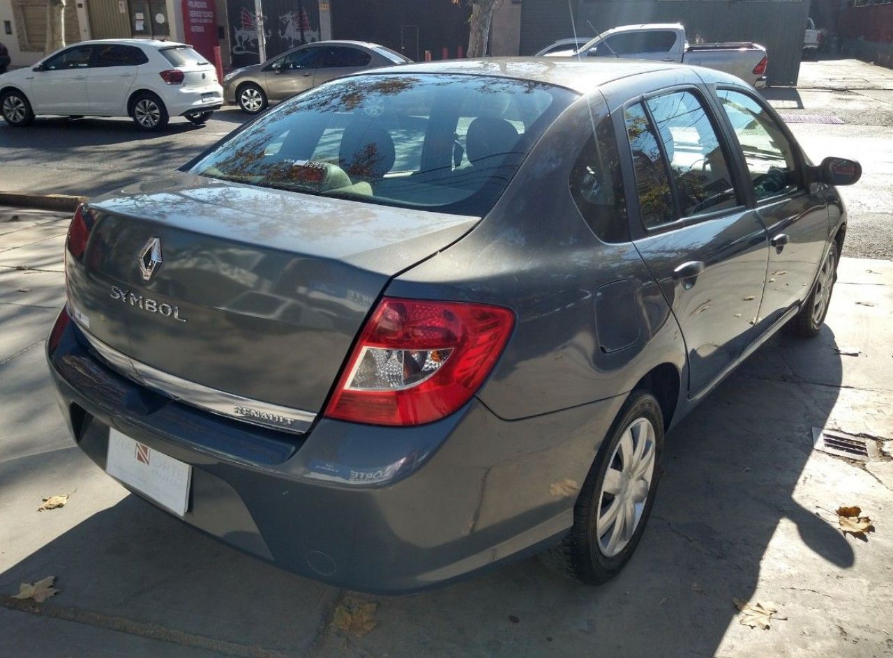 Renault Symbol Usado en Mendoza, deRuedas