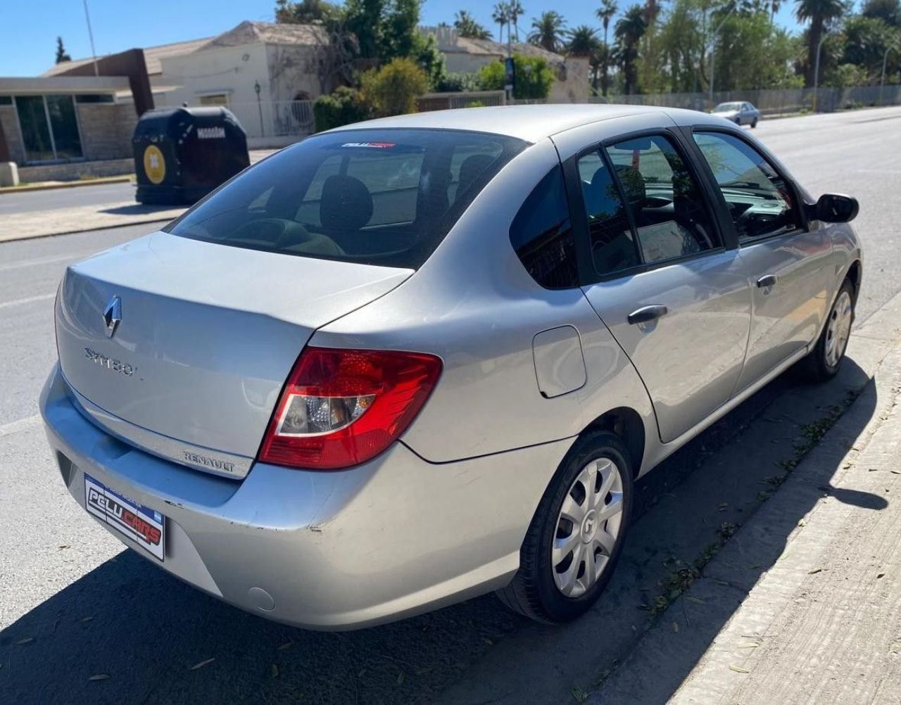 Renault Symbol Usado Financiado en San Juan, deRuedas