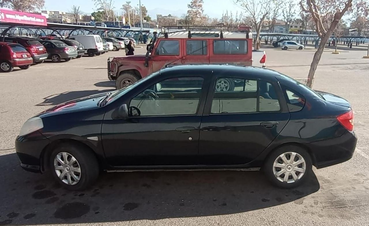 Renault Symbol Usado en Mendoza, deRuedas