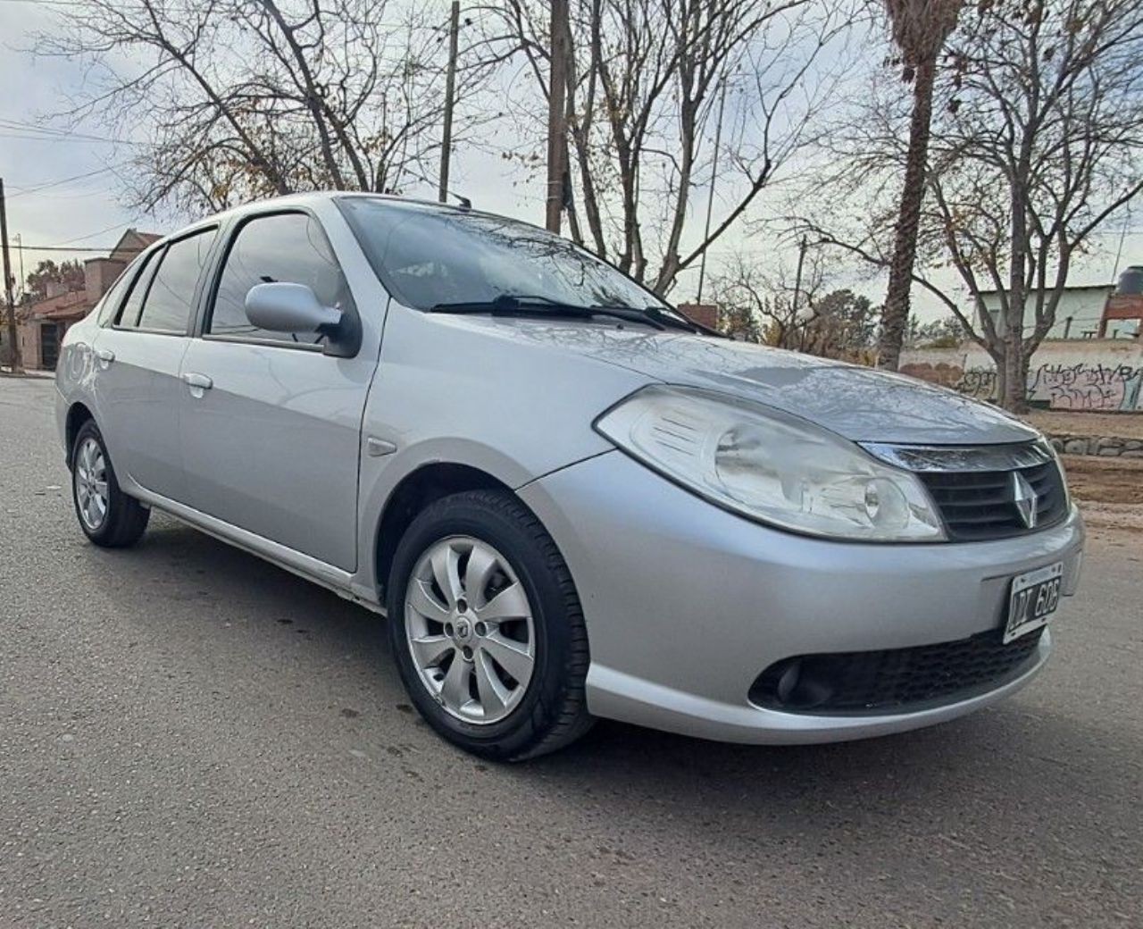 Renault Symbol Usado Financiado en Mendoza, deRuedas