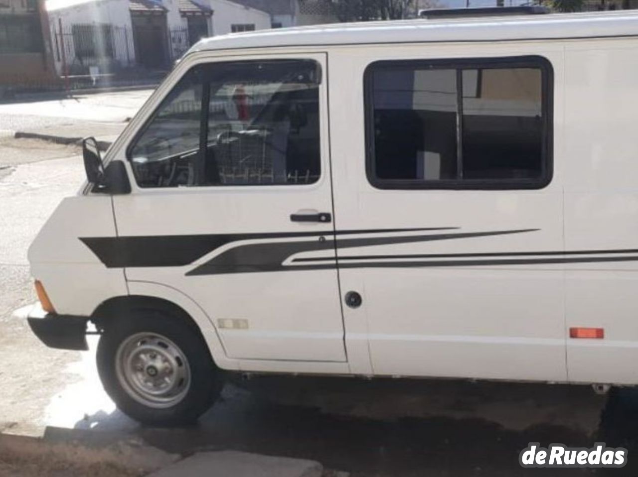 Renault Trafic Usada en Mendoza, deRuedas