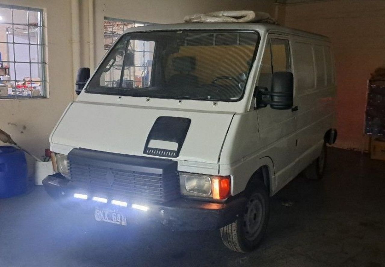 Renault Trafic Usada en Mendoza, deRuedas