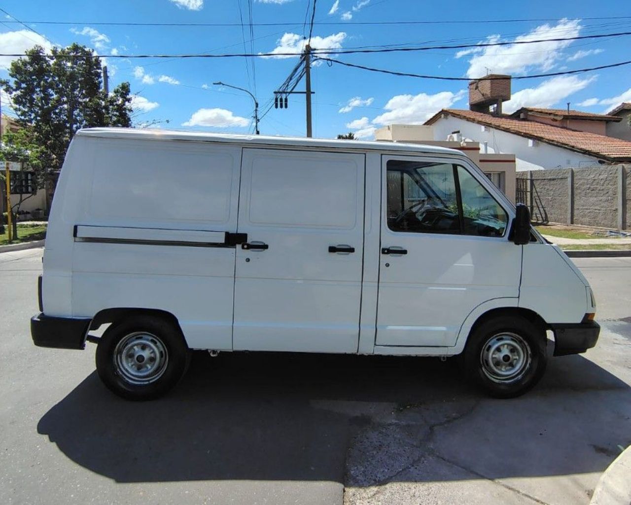 Renault Trafic Usada en Mendoza, deRuedas