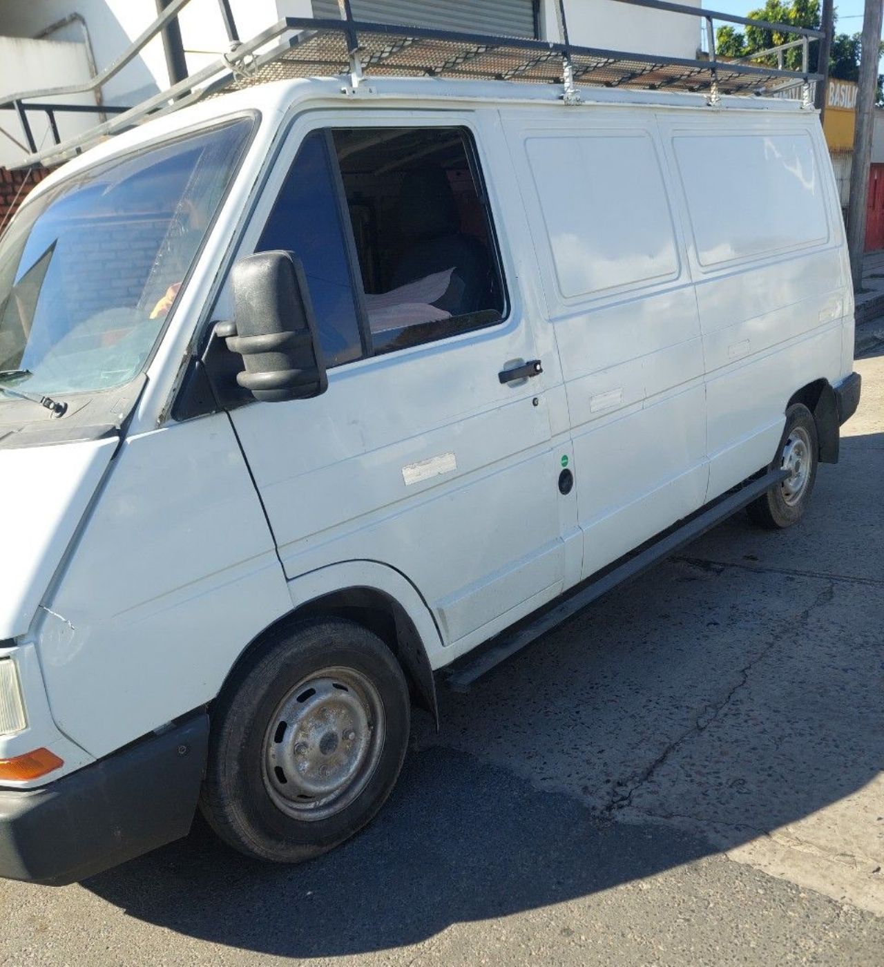 Renault Trafic Usada en Buenos Aires, deRuedas