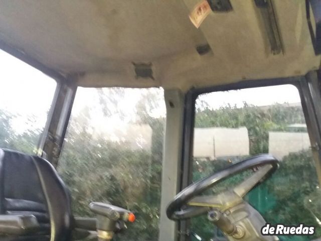 Retroexcavadora Fiat Usado en Mendoza, deRuedas