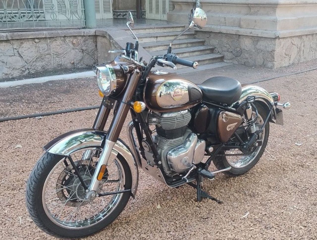 Royal Enfield Classic Usada en Mendoza, deRuedas