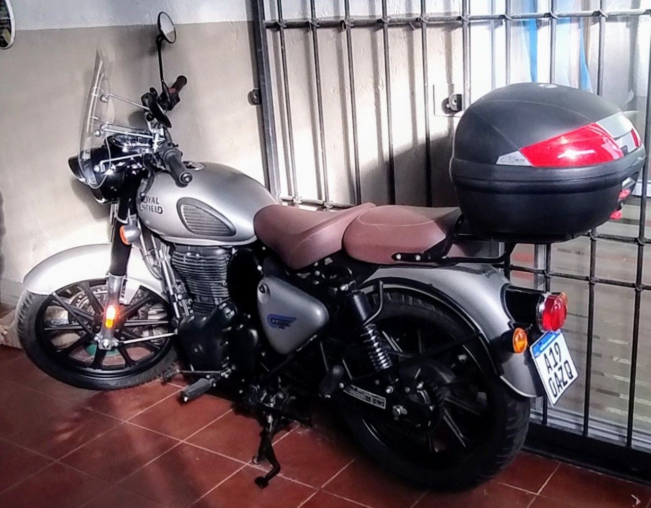Royal Enfield Classic Usada en Mendoza, deRuedas