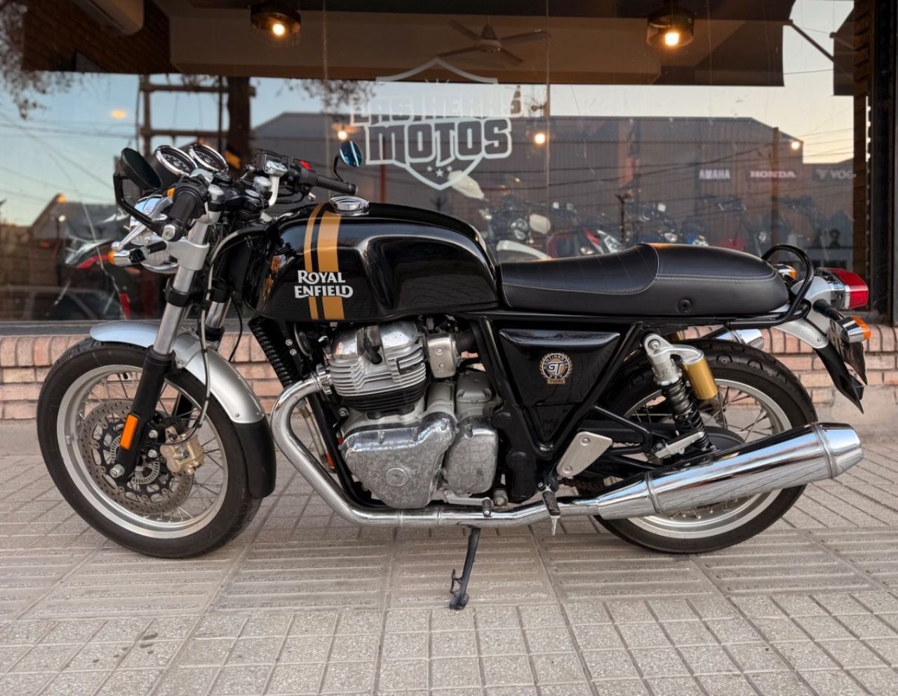 Royal Enfield Continental Usada en Mendoza, deRuedas