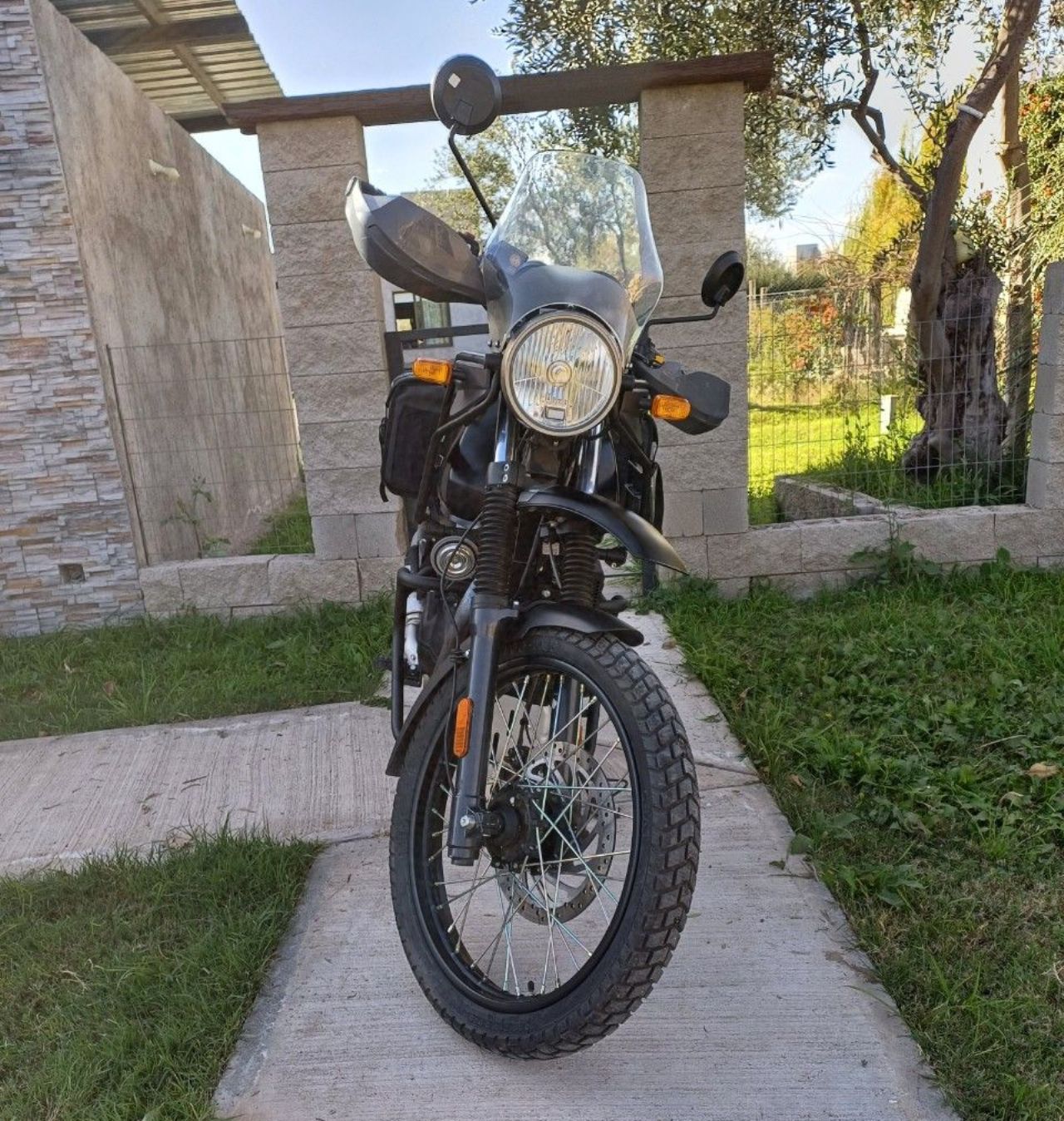 Royal Enfield Himalayan Usada en Mendoza, deRuedas
