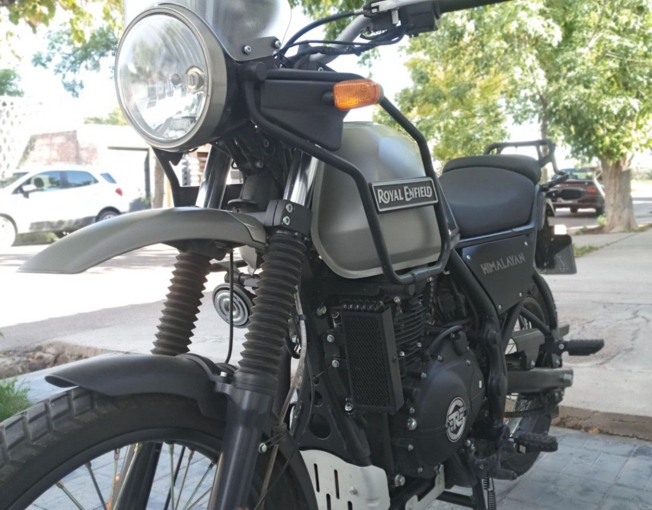 Royal Enfield Himalayan Usada en Mendoza, deRuedas