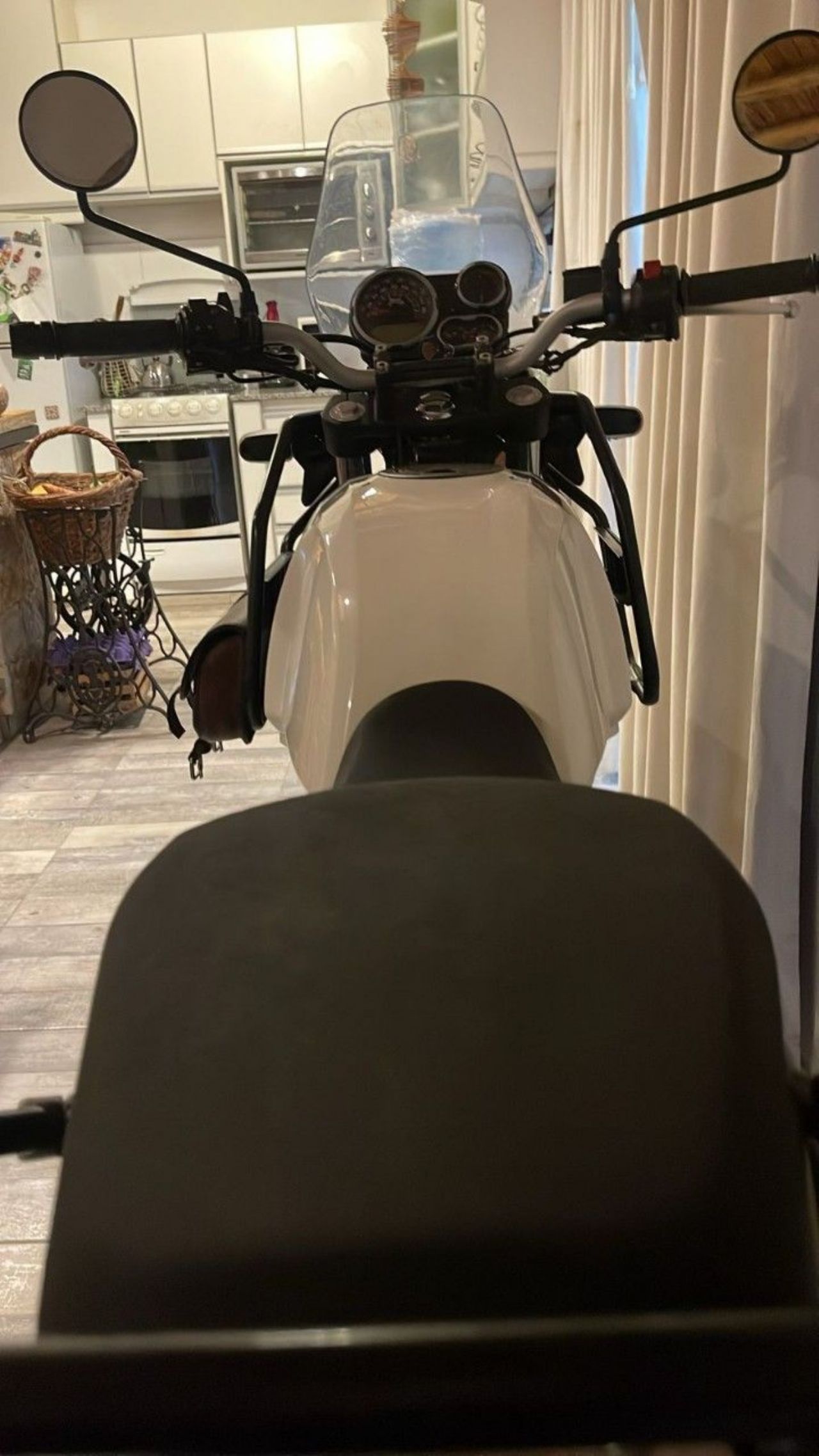 Royal Enfield Himalayan Usada en Mendoza, deRuedas