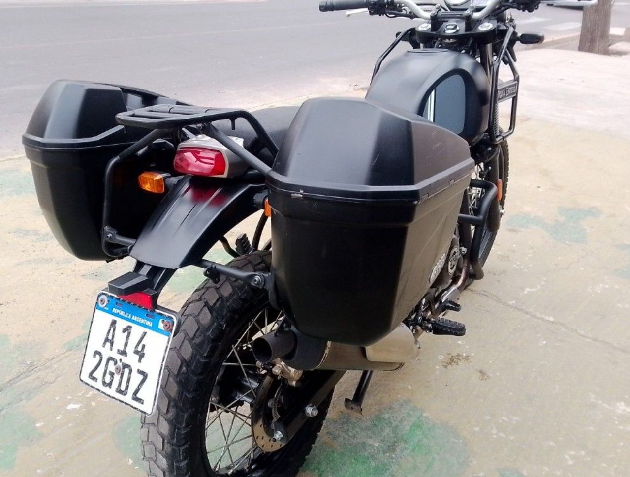 Royal Enfield Himalayan Usada en Mendoza, deRuedas