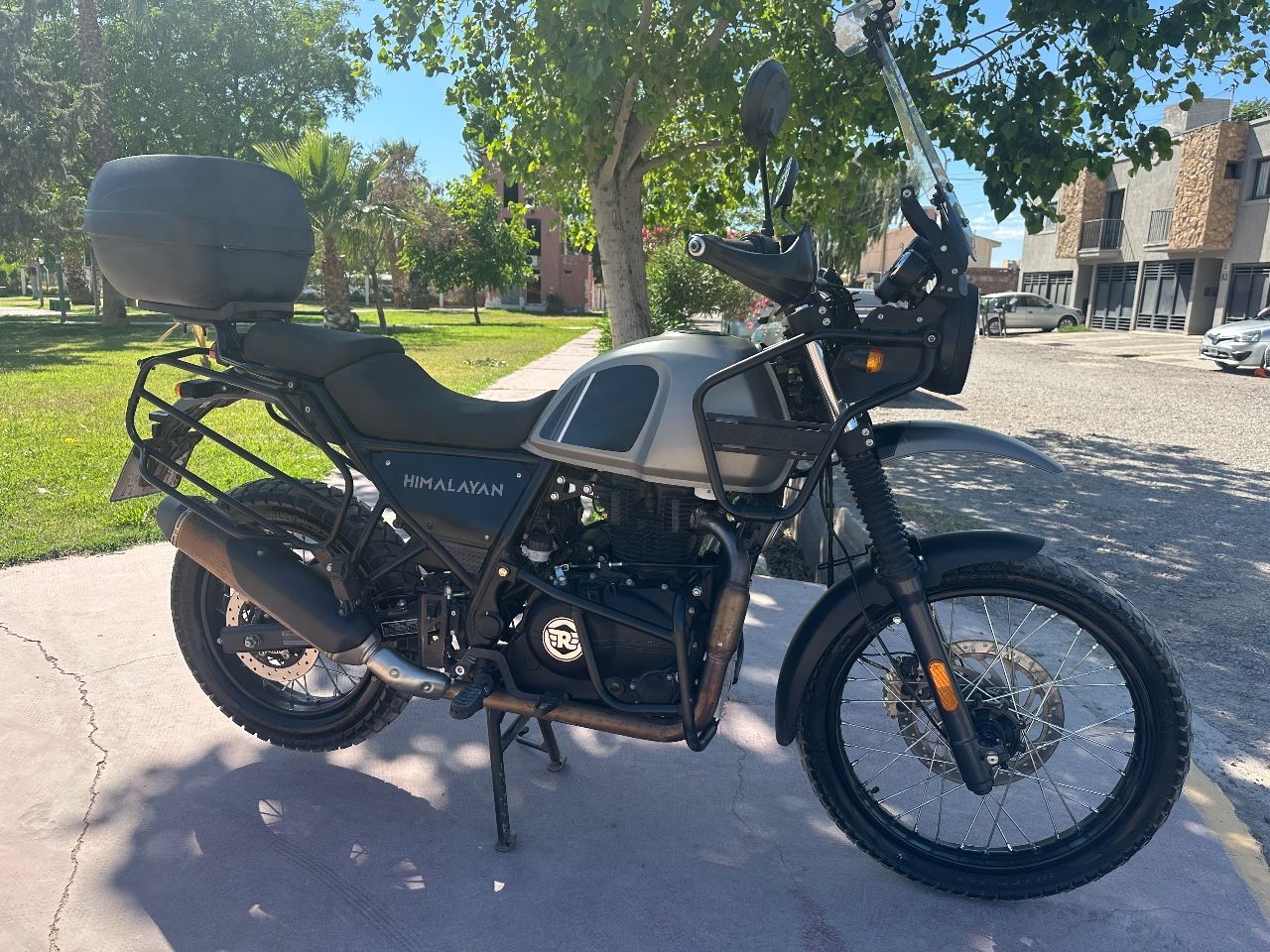 Royal Enfield Himalayan Usada en Mendoza, deRuedas