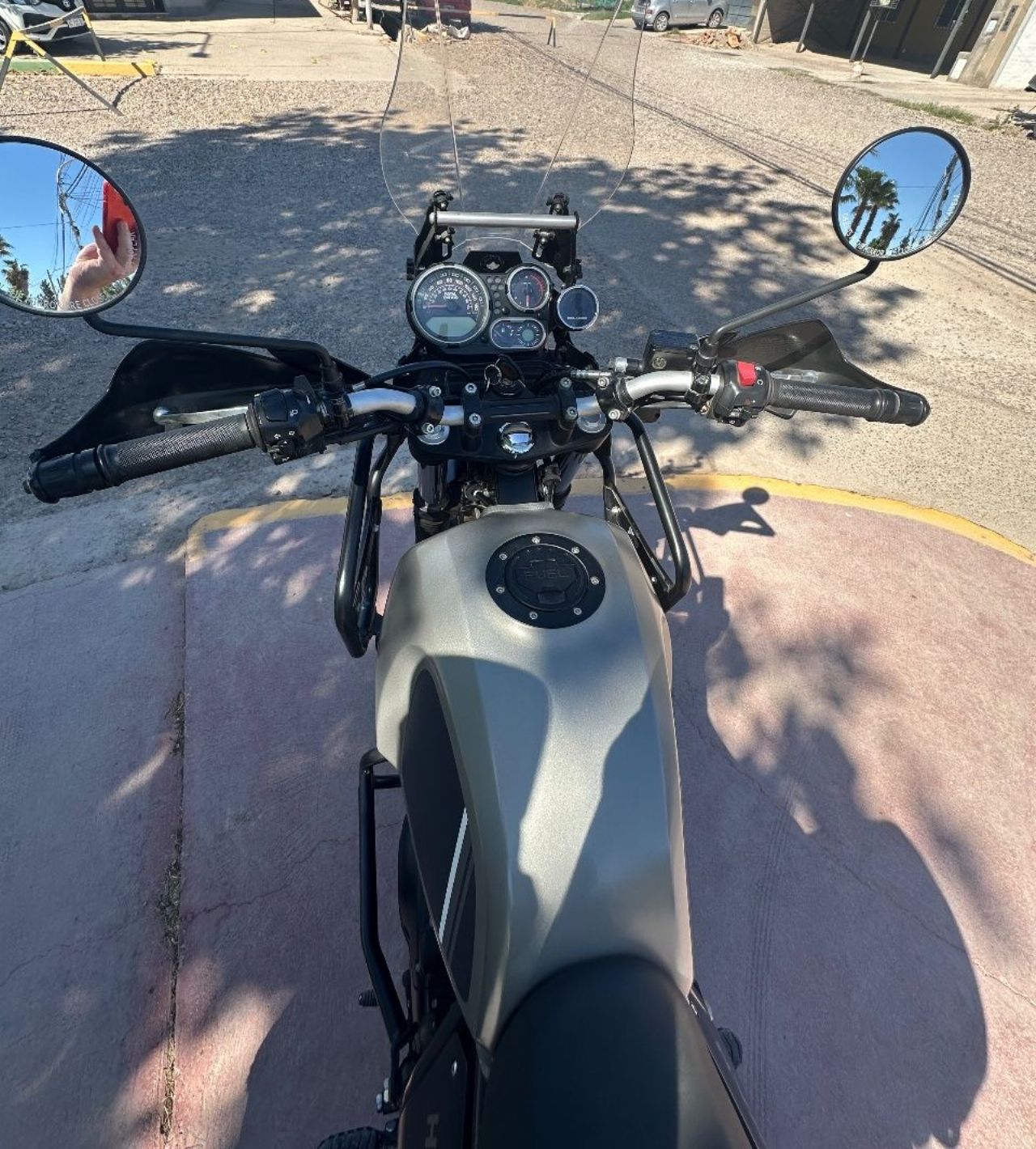 Royal Enfield Himalayan Usada en Mendoza, deRuedas