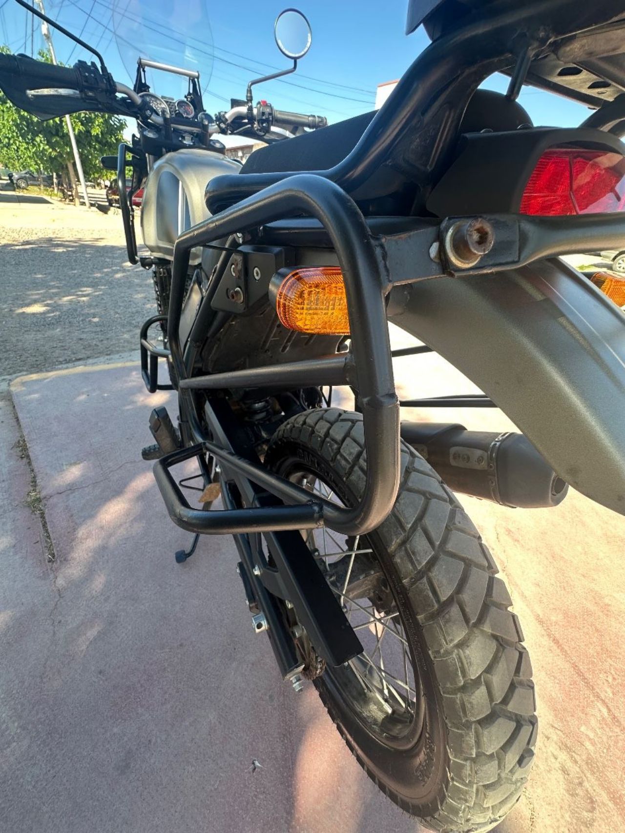 Royal Enfield Himalayan Usada en Mendoza, deRuedas