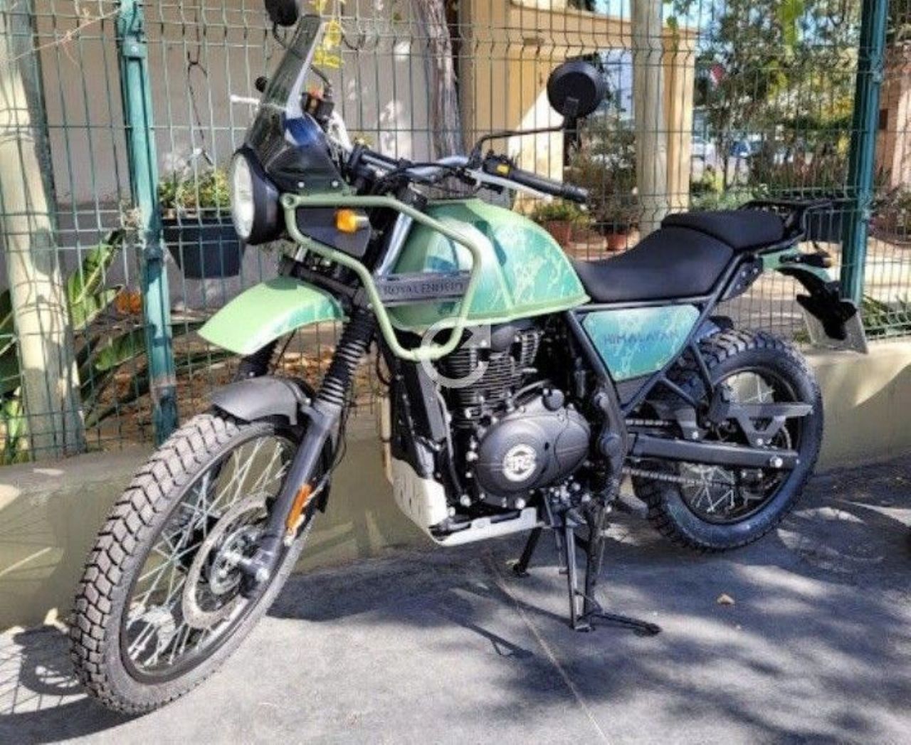 Royal Enfield Himalayan Usada en Mendoza, deRuedas