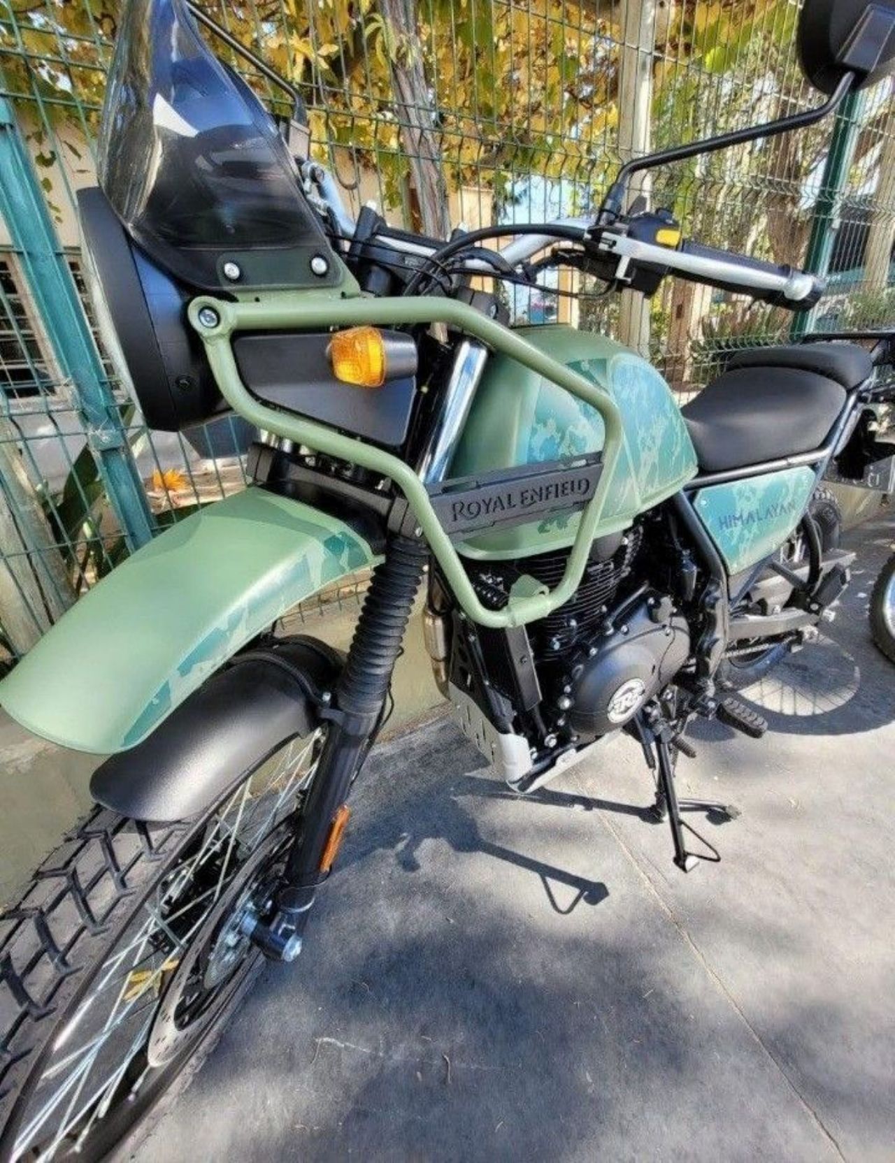 Royal Enfield Himalayan Usada en Mendoza, deRuedas