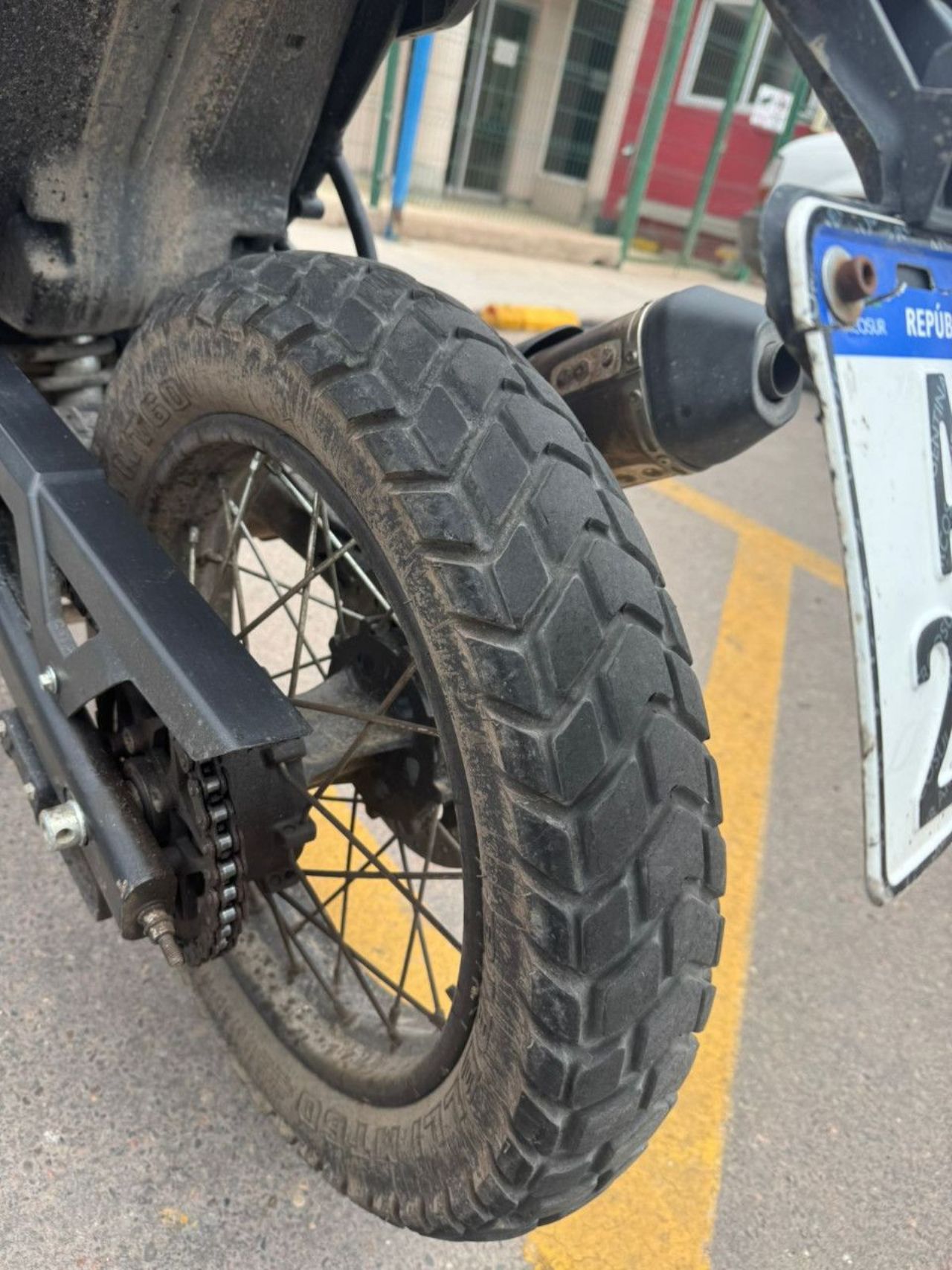 Royal Enfield Himalayan Usada en Mendoza, deRuedas