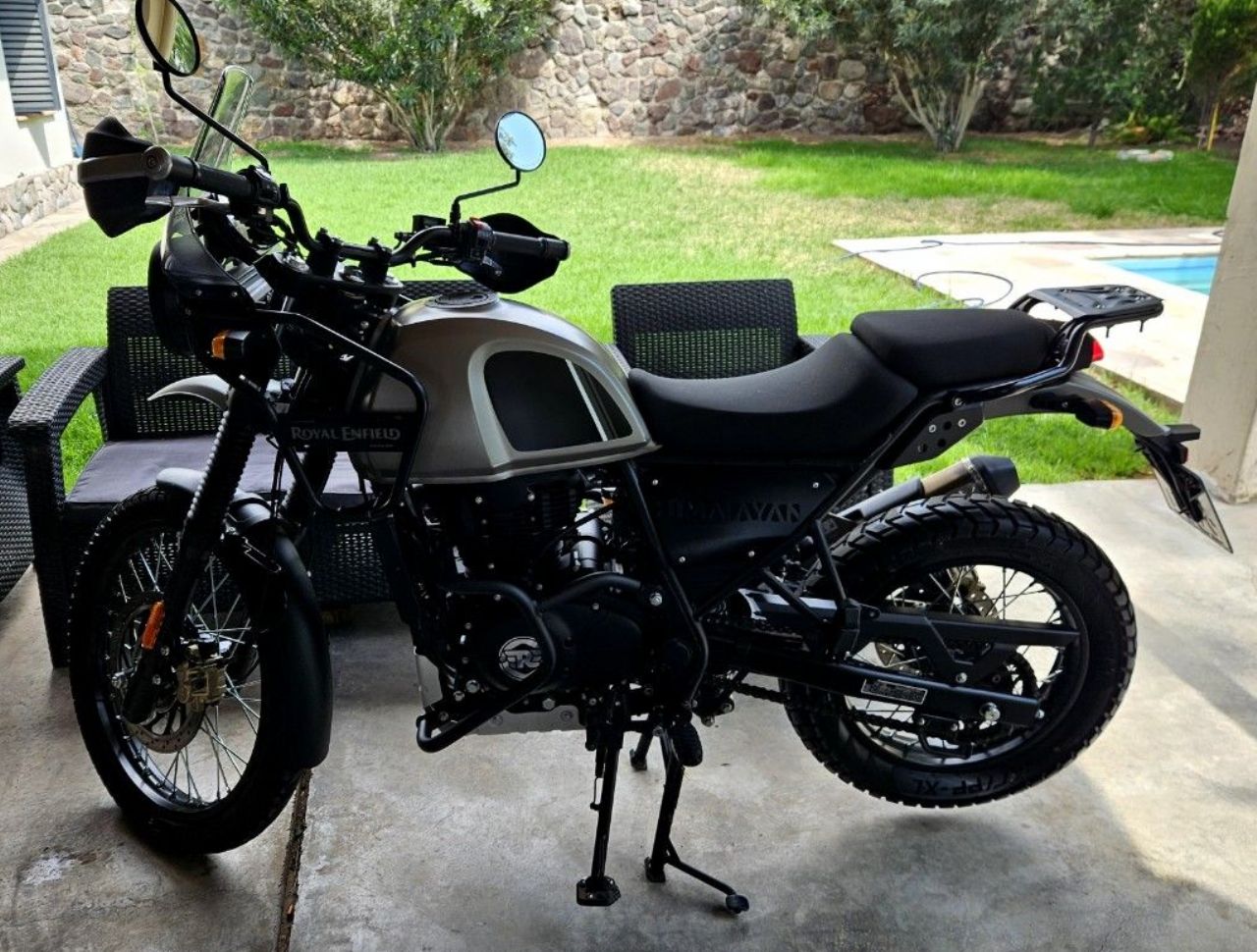 Royal Enfield Himalayan Usada en Mendoza, deRuedas
