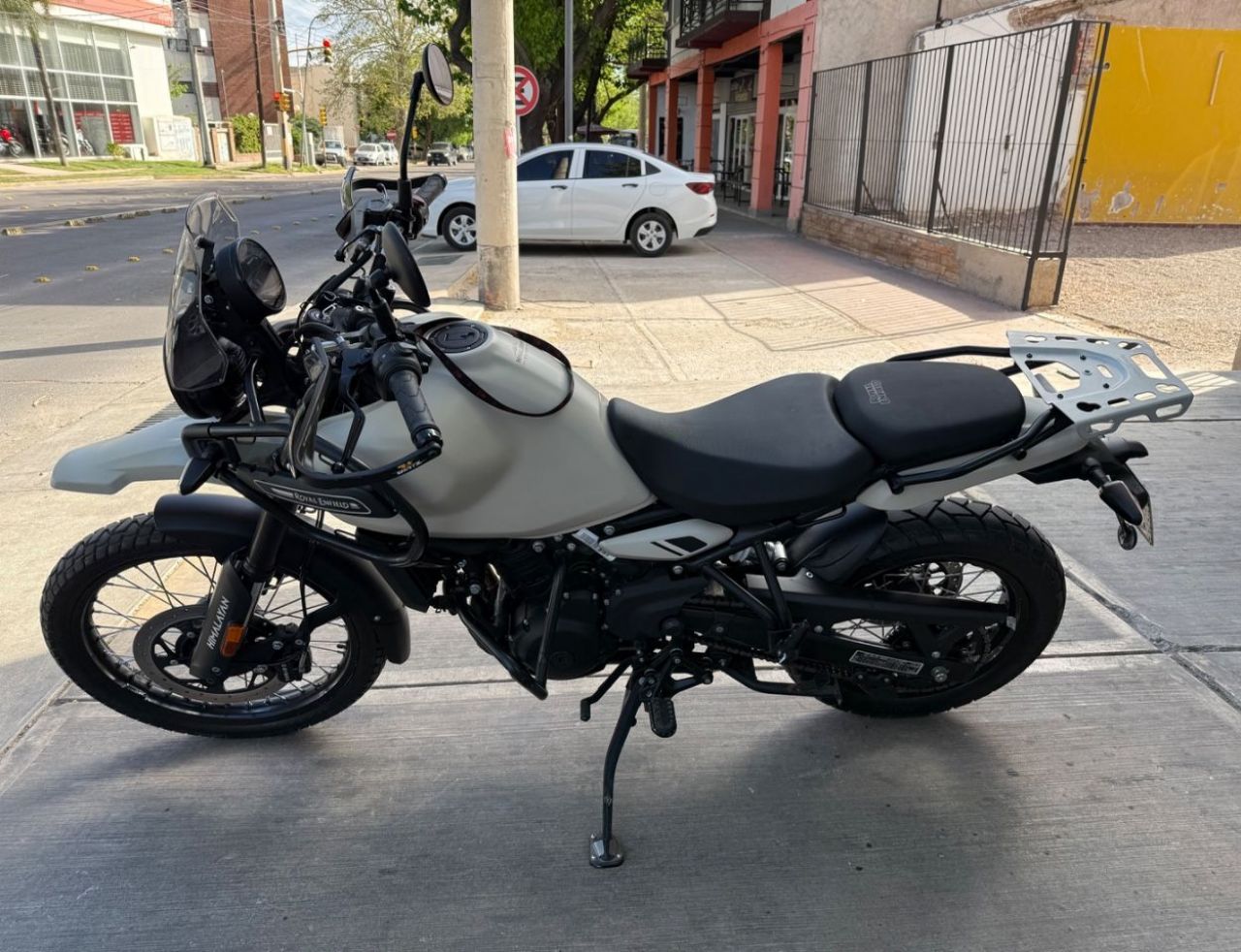 Royal Enfield Himalayan Usada en Mendoza, deRuedas