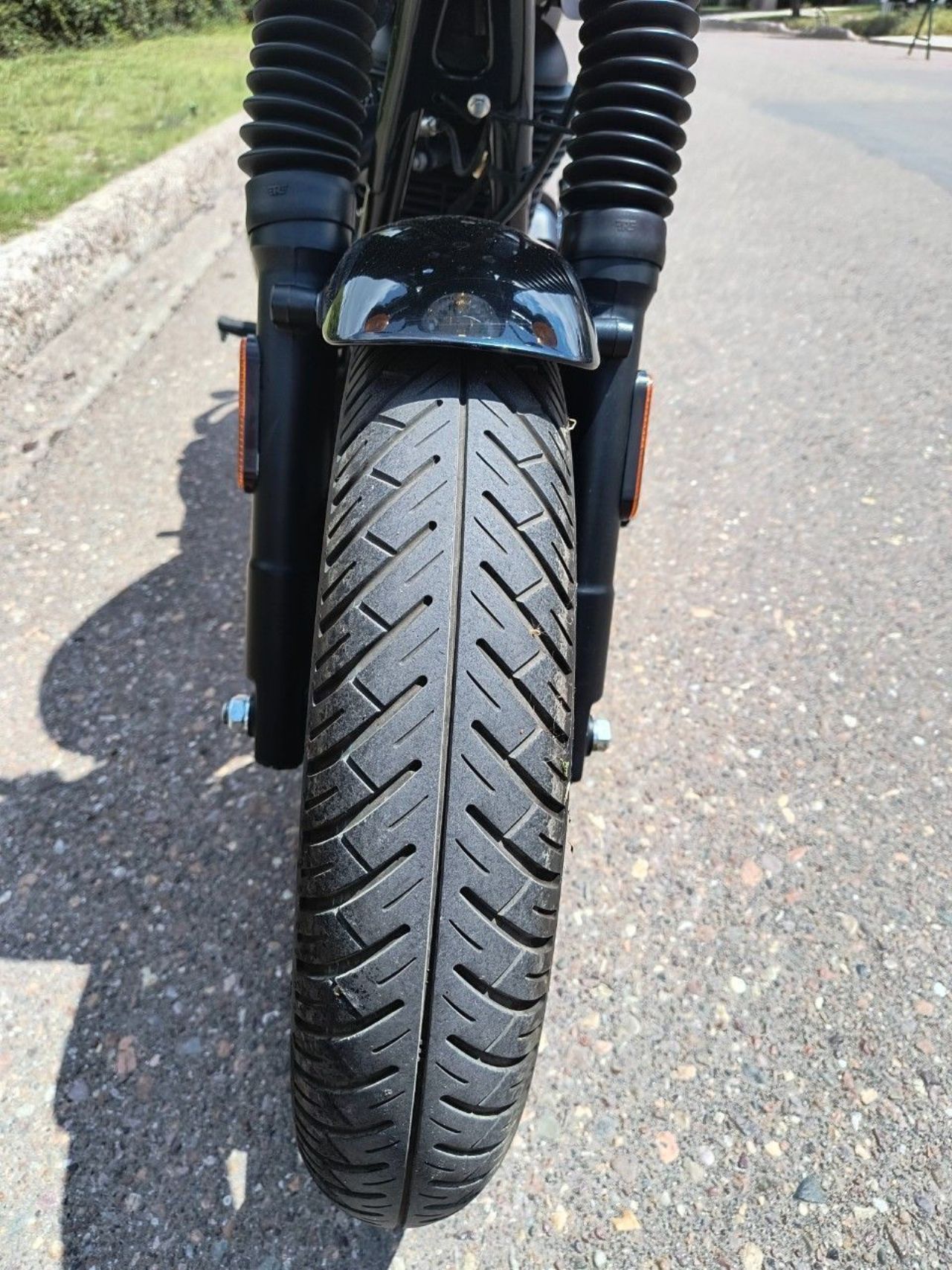 Royal Enfield Hunter Usada en Mendoza, deRuedas